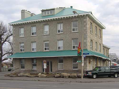 The Rielly House of Richmond, Ontario in 2004