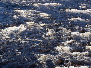 Early spring drive to Lake Travers in Algonquin Park