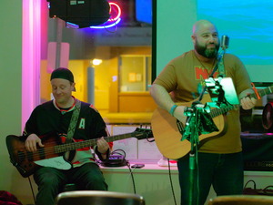 Mitch Desilets and Bob perform at Long Shots Sports Cafe in Deep River  20230304