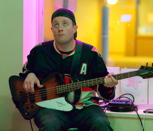 Mitch Desilets and Bob perform at Long Shots Sports Cafe in Deep River  20230304