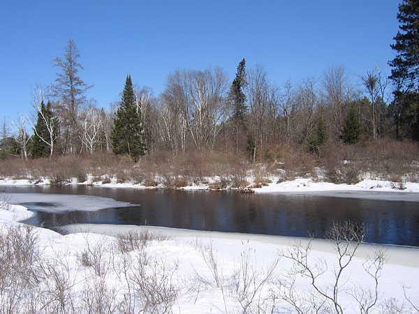 Cat ice on the Chalk River