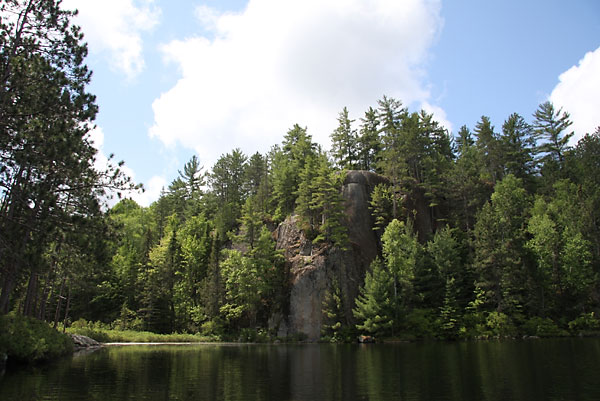 cliff at Wylie Lake in the Petawawa Research Forest