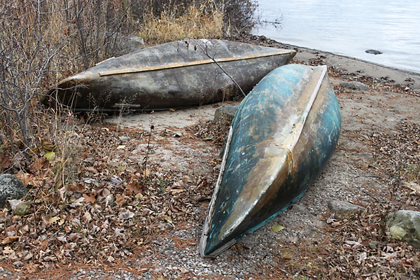 canoes along the Deep River Waterfront
