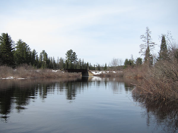 Railway bridge across the Chalk River near Hwy 17