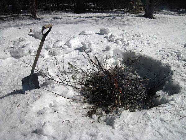 outdoor burning in Laurention Hills