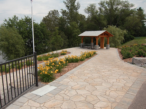 picnic shelter at the Deep River Waterfront