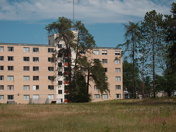 Forest Hall JL Gray Centre in Deep River