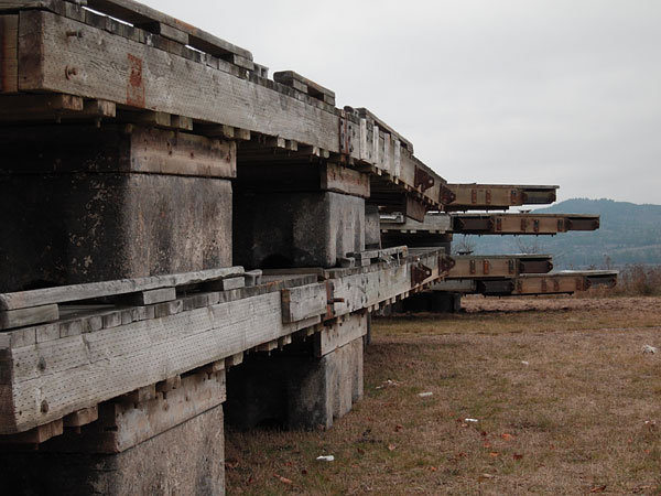 floating docks on the pier at the Deep River Marina