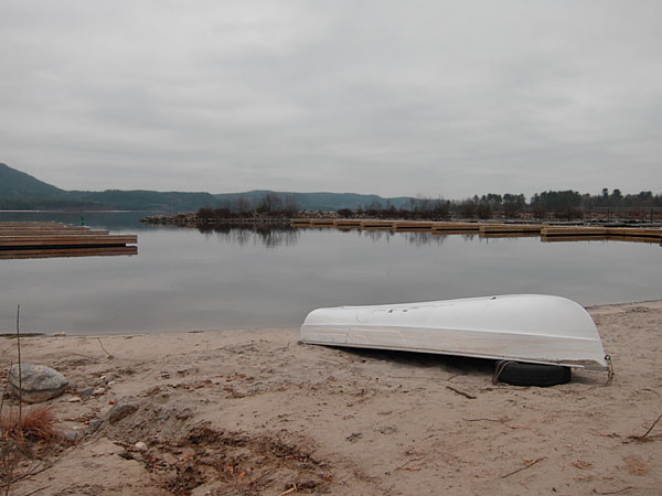 last boat at the Deep River Marina