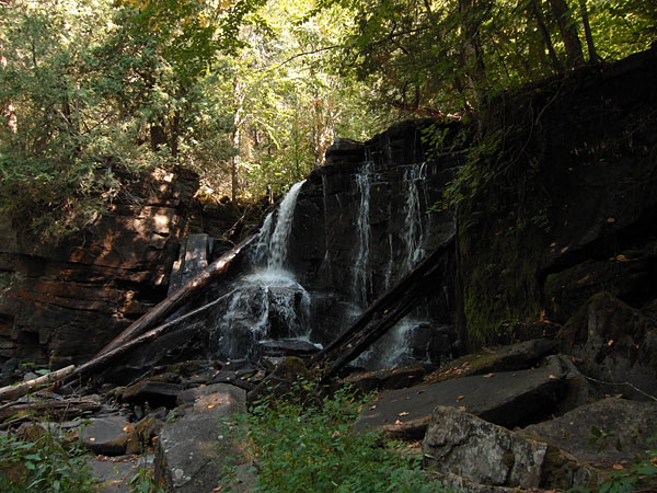 Barron River between St Andrews Lake and High Falls Lake