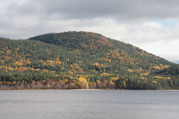 fall colours on Mount Martin across from Deep River
