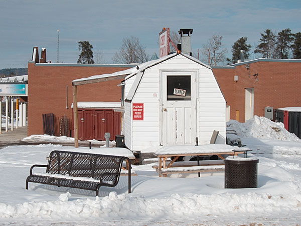 Chip Stand in downtown Deep River