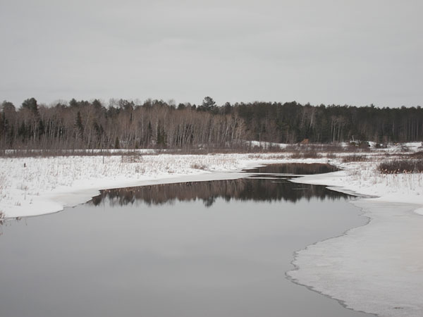 signs of spring on the Chalk River