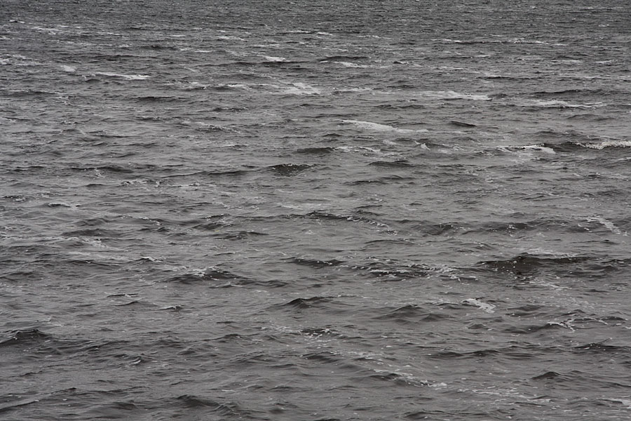 wind and waves on Ottawa River