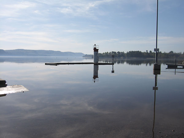 high water on Ottawa River at Deep River Pier